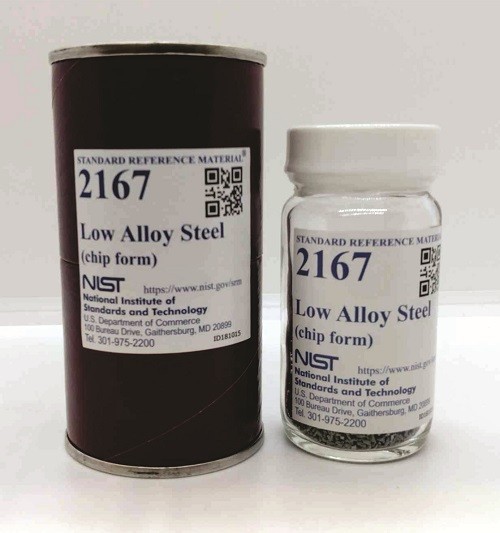 SRM 2167 - 低合金鋼(片狀)